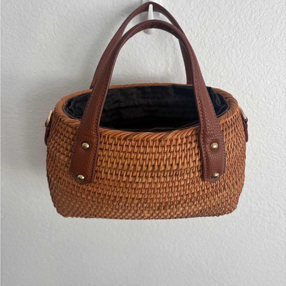 Civico 93 Elegant Brown Woven Tote Bag basket style